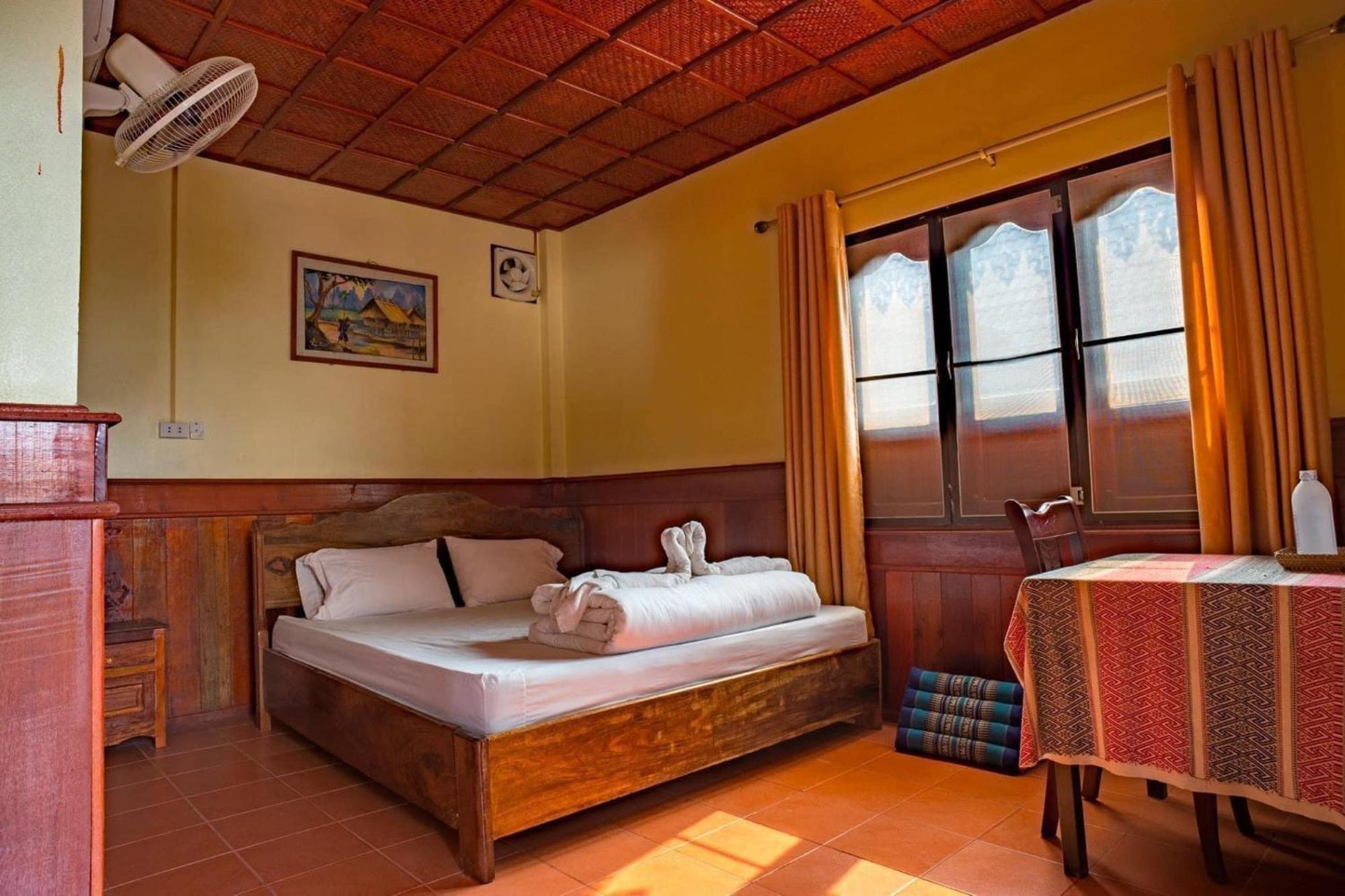 Zuela Guesthouse Луангнамтха Экстерьер фото