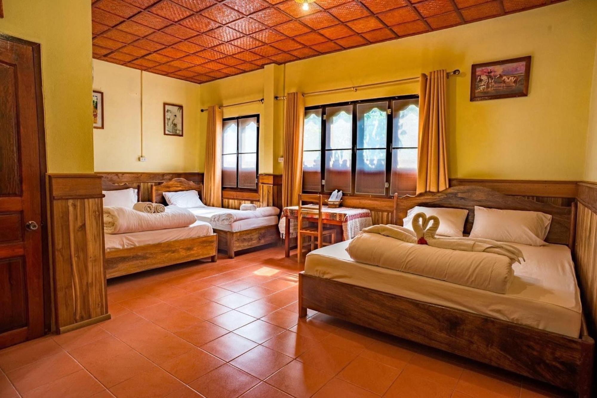 Zuela Guesthouse Луангнамтха Экстерьер фото