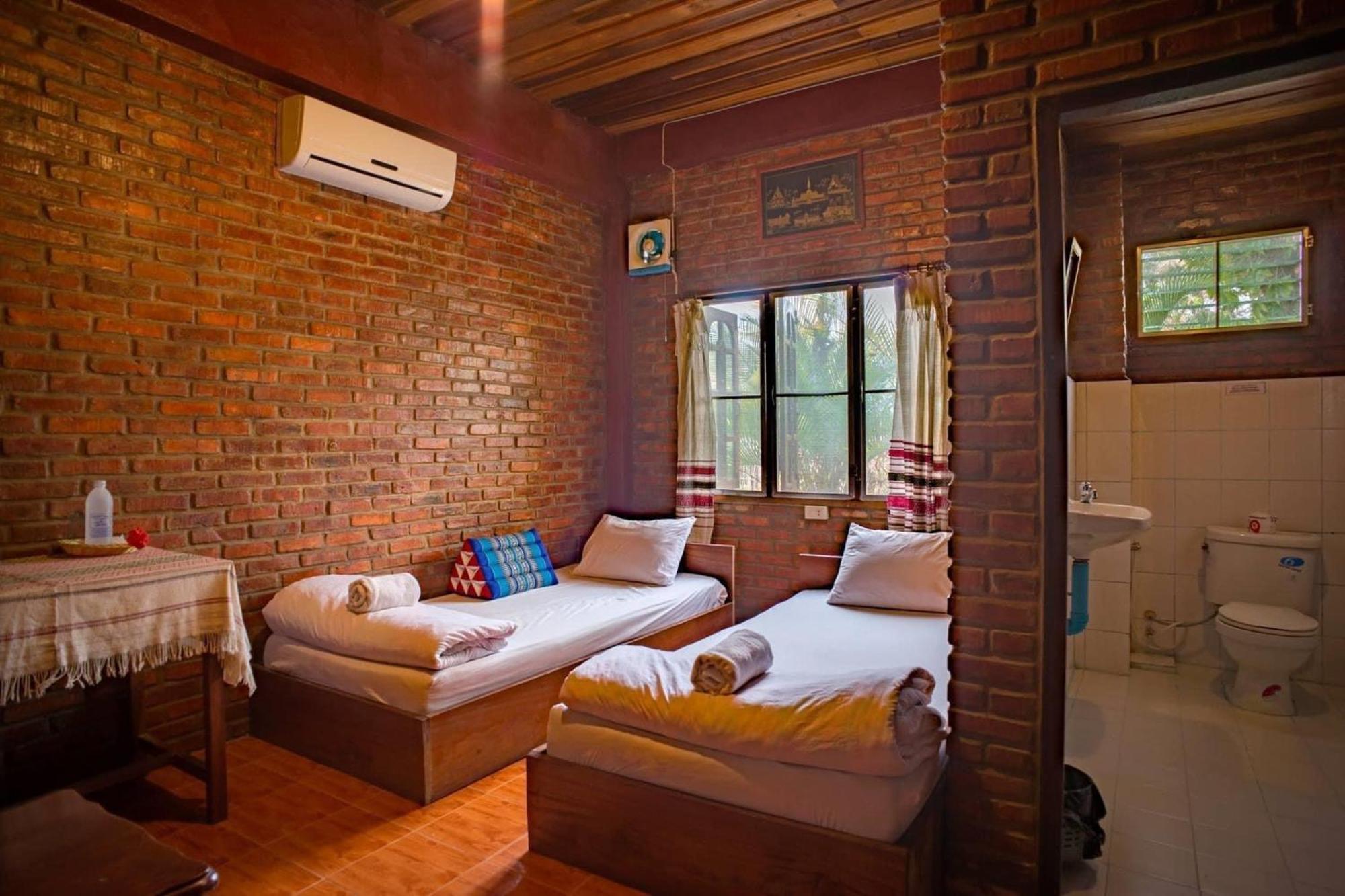 Zuela Guesthouse Луангнамтха Экстерьер фото