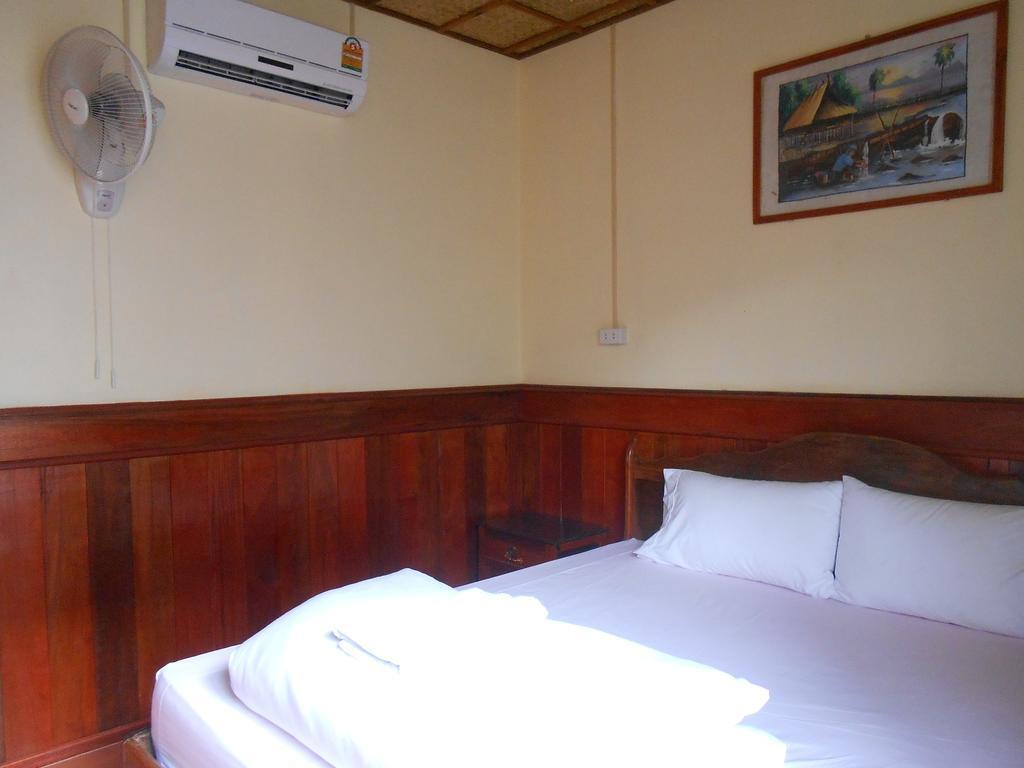 Zuela Guesthouse Луангнамтха Экстерьер фото