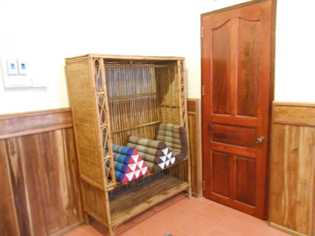 Zuela Guesthouse Луангнамтха Номер фото
