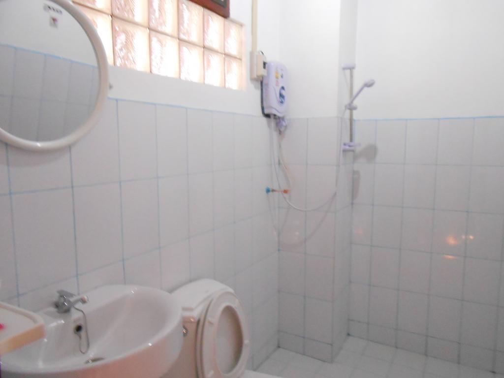 Zuela Guesthouse Луангнамтха Номер фото