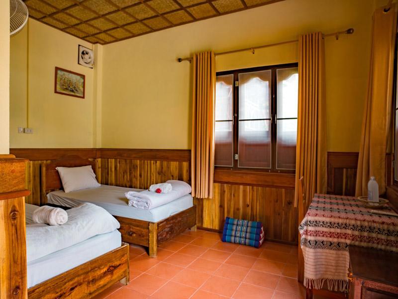 Zuela Guesthouse Луангнамтха Экстерьер фото