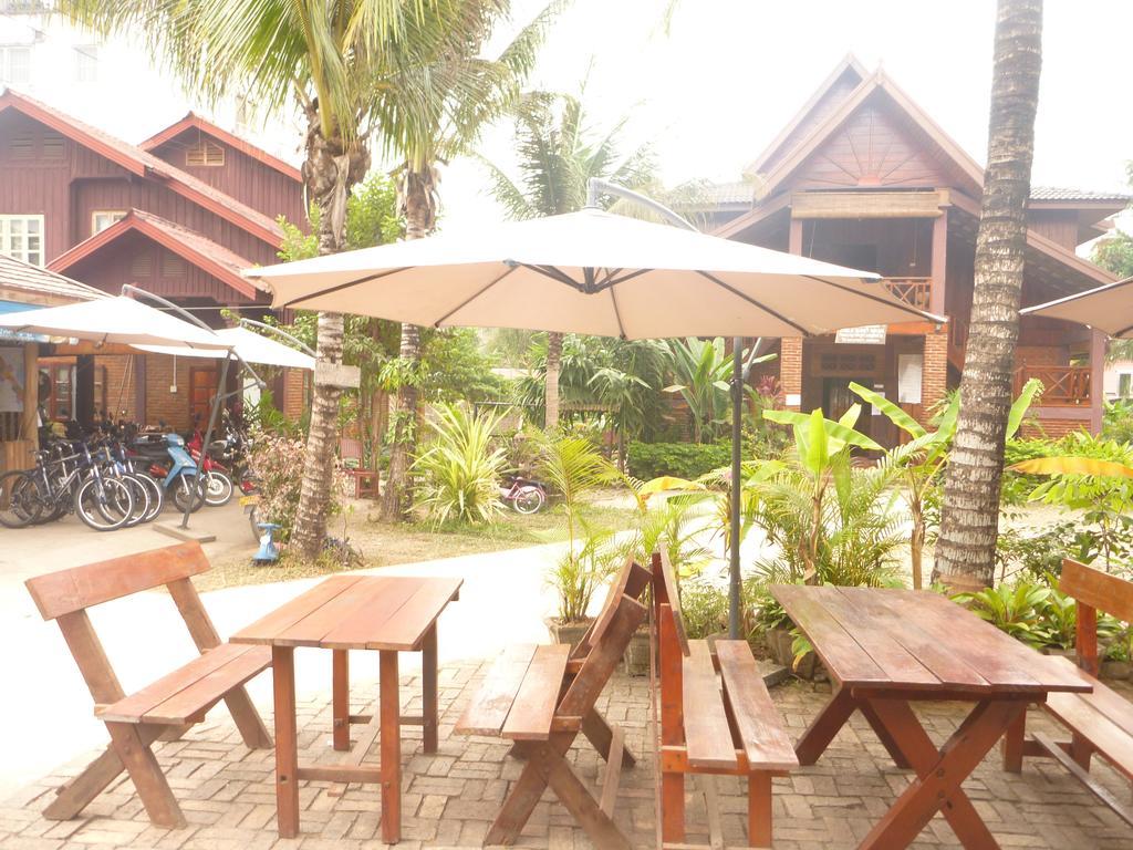 Zuela Guesthouse Луангнамтха Экстерьер фото