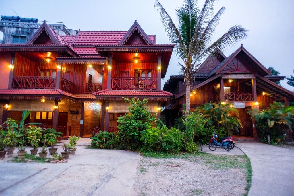 Zuela Guesthouse Луангнамтха Экстерьер фото